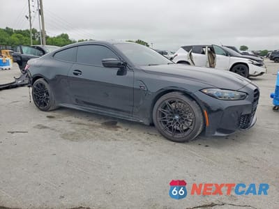 Czwarte zdjęcie samochodu z boku: 2024 BMW M4 VIN:WBS53AZ01RCP29991 - miniatura