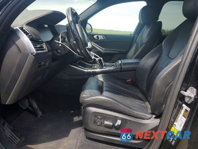 Zdjęcie 7 z 14 samochodu: 2019 BMW X5 XDRIVE40I VIN:5UXCR6C50KLL26622 - miniatura