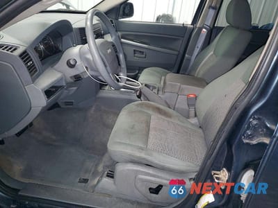 Zdjęcie 7 z 13 samochodu: 2007 JEEP GRAND CHEROKEE LAREDO VIN:1J8GR48K97C629100 - miniatura