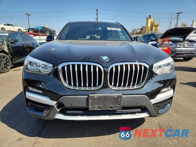 Piąte zdjęcie samochodu w środku: 2019 BMW X3 SDRIVE30I VIN:5UXTR7C55KLF27800 - miniatura