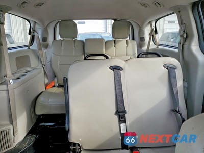 Zdjęcie 10 z 13 samochodu: 2019 DODGE GRAND CARAVAN SE VIN:2C7WDGBG6KR792037 - miniatura