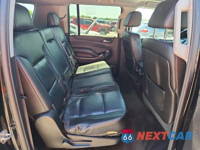 Zdjęcie 10 z 12 samochodu: 2015 CHEVROLET SUBURBAN C1500 LT VIN:1GNSCJKC1FR589830 - miniatura