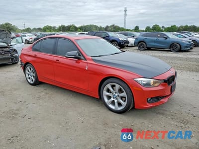 Czwarte zdjęcie samochodu z boku: 2015 BMW 328 I VIN:WBA3A5G52FNS84118 - miniatura