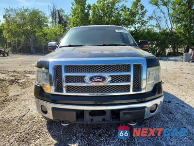 Piąte zdjęcie samochodu w środku: 2010 FORD F150 SUPERCREW VIN:1FTFW1EV1AFC94655 - miniatura