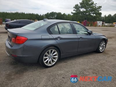 Trzecie zdjęcie samochodu z tyłu: 2012 BMW 328 I VIN:WBA3A5C53CF341289 - miniatura