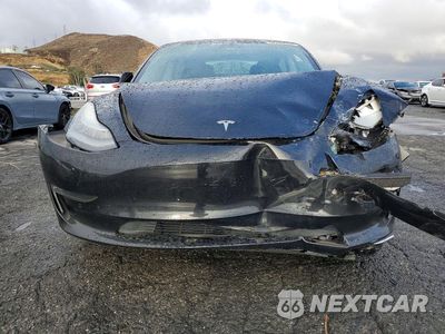 Piąte zdjęcie samochodu w środku: 2018 TESLA MODEL 3 VIN:5YJ3E1EA9JF156353 - miniatura