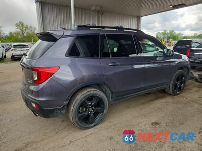 Trzecie zdjęcie samochodu z tyłu: 2020 HONDA PASSPORT ELITE VIN:5FNYF8H0XLB016264 - miniatura