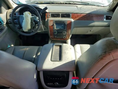Zdjęcie 8 z 12 samochodu: 2007 CHEVROLET SILVERADO K1500 CREW CAB VIN:2GCEK13M571566738 - miniatura
