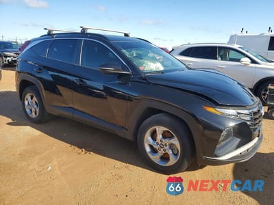 Czwarte zdjęcie samochodu z boku: 2023 HYUNDAI TUCSON SEL VIN:5NMJBCAE5PH239175 - miniatura