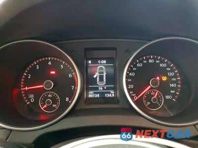 Zdjęcie 9 z 12 samochodu: 2012 VOLKSWAGEN GTI VIN:WVWGD7AJ2CW159073 - miniatura