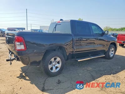 Trzecie zdjęcie samochodu z tyłu: 2019 RAM 1500 BIG HORN VIN:1C6RRFFG8KN709549 - miniatura
