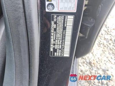 Zdjęcie 12 z 12 samochodu: 2017 MERCEDES-BENZ E 300 VIN:WDDZF4JB4HA191396 - miniatura