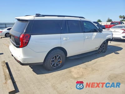 Trzecie zdjęcie samochodu z tyłu: 2025 FORD EXPEDITION TREMOR VIN:1FMJU1RG9SEA49830 - miniatura