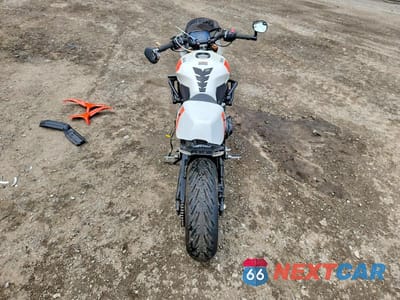 Zdjęcie 6 z 10 samochodu: 2025 YAMAHA MTM890 VIN:JYARN96E6SA000870 - miniatura
