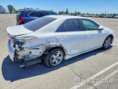 Trzecie zdjęcie samochodu z tyłu: 2013 TOYOTA CAMRY SE VIN:4T1BF1FK6DU226740 - miniatura
