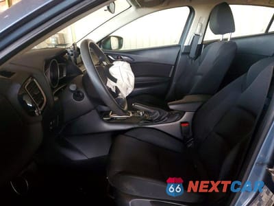Zdjęcie 7 z 13 samochodu: 2016 MAZDA 3 SPORT VIN:3MZBM1K70GM241140 - miniatura