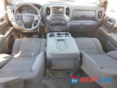 Zdjęcie 8 z 12 samochodu: 2021 CHEVROLET SILVERADO VIN:3GCPYCEF4MG249926 - miniatura