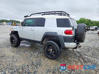 Drugie zdjęcie samochodu z przodu: 2008 TOYOTA FJ CRUISER BASE VIN:JTEBU11F38K023418 - miniatura