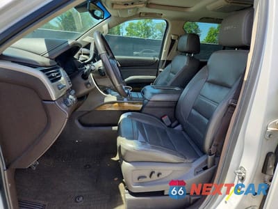 Zdjęcie 7 z 13 samochodu: 2017 GMC YUKON DENALI VIN:1GKS2CKJ8HR402600 - miniatura