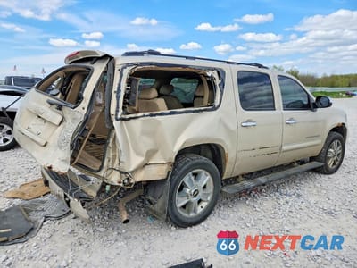Trzecie zdjęcie samochodu z tyłu: 2007 CHEVROLET SUBURBAN K1500 VIN:3GNFK16Y77G312479 - miniatura