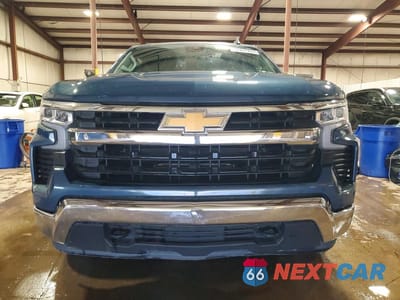 Piąte zdjęcie samochodu w środku: 2024 CHEVROLET SILVERADO K1500 LT VIN:3GCPDDEK0RG226195 - miniatura