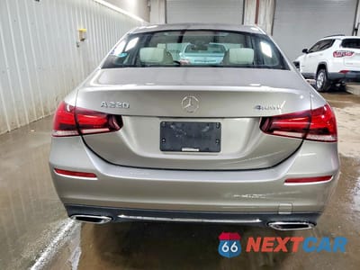 Zdjęcie 6 z 12 samochodu: 2019 MERCEDES-BENZ A 220 4MATIC VIN:WDD3G4FB5KW018945 - miniatura
