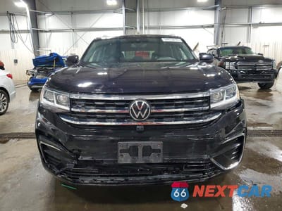Piąte zdjęcie samochodu w środku: 2022 VOLKSWAGEN ATLAS CROSS SPORT SEL PREMIUM R-LINE VIN:1V2FE2CAXNC200772 - miniatura