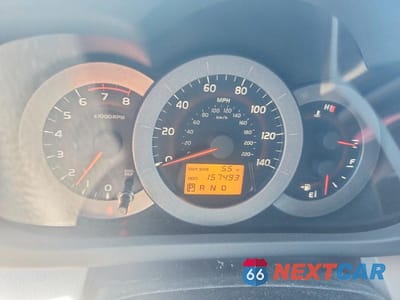 Zdjęcie 9 z 12 samochodu: 2006 TOYOTA RAV4 BASE VIN:JTMBD33V466011255 - miniatura