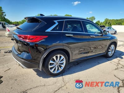 Trzecie zdjęcie samochodu z tyłu: 2020 INFINITI QX50 ESSENTIAL VIN:3PCAJ5M36LF117624 - miniatura