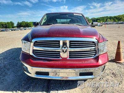 Piąte zdjęcie samochodu w środku: 2017 RAM 1500 SLT VIN:1C6RR6LT3HS610214 - miniatura