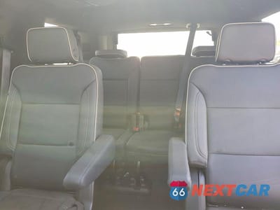 Zdjęcie 10 z 13 samochodu: 2024 CHEVROLET TAHOE K1500 PREMIER VIN:1GNSKSKD7RR109392 - miniatura