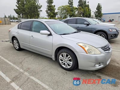 Czwarte zdjęcie samochodu z boku: 2012 NISSAN ALTIMA 2.5 VIN:1N4AL2AP3CN432744 - miniatura