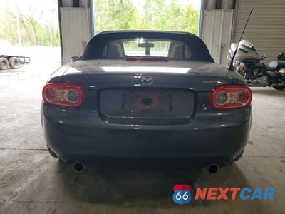 Zdjęcie 6 z 12 samochodu: 2014 MAZDA MX-5 MIATA SPORT VIN:JM1NC2JF0E0235372 - miniatura