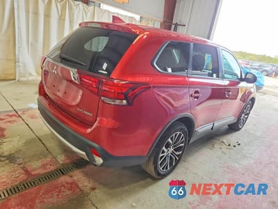 Trzecie zdjęcie samochodu z tyłu: 2018 MITSUBISHI OUTLANDER SE VIN:JA4AZ3A39JZ053467 - miniatura