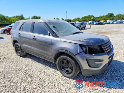 Czwarte zdjęcie samochodu z boku: 2016 FORD EXPLORER POLICE INTERCEPTOR VIN:1FM5K8AR3GGA62937 - miniatura