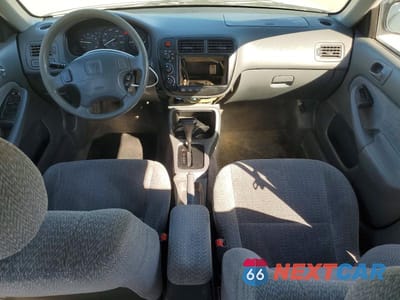 Zdjęcie 8 z 13 samochodu: 1999 HONDA CIVIC LX VIN:2HGEJ6670XH592467 - miniatura