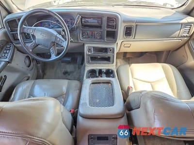 Zdjęcie 8 z 13 samochodu: 2003 CHEVROLET TAHOE K1500 VIN:1GNEK13Z53R102756 - miniatura