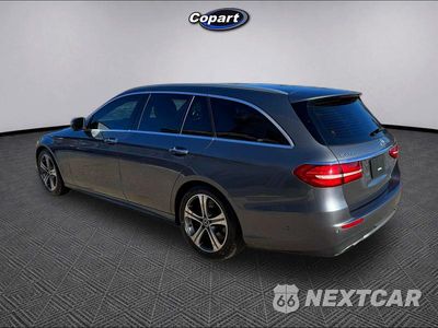 Trzecie zdjęcie samochodu z tyłu: 2017 MERCEDES-BENZ E 400 4MATIC VIN:WDDZH6GB9HA239374 - miniatura