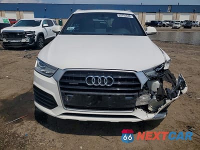 Piąte zdjęcie samochodu w środku: 2018 AUDI Q3 PREMIUM VIN:WA1ECCFS9JR009004 - miniatura