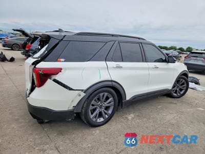 Trzecie zdjęcie samochodu z tyłu: 2020 FORD EXPLORER ST VIN:1FM5K8GC0LGC28571 - miniatura