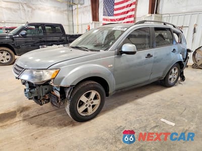 2007 MITSUBISHI OUTLANDER ES JA4MS31X77Z011862 - główne zdjęcie licytacji z USA - miniatura