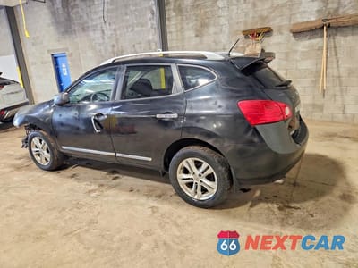 Drugie zdjęcie samochodu z przodu: 2013 NISSAN ROGUE S VIN:JN8AS5MVXDW102043 - miniatura
