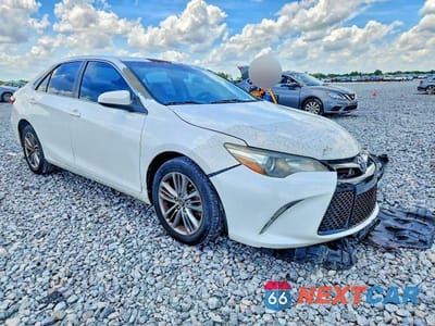 Czwarte zdjęcie samochodu z boku: 2015 TOYOTA CAMRY SE VIN:4T1BF1FK5FU016343 - miniatura