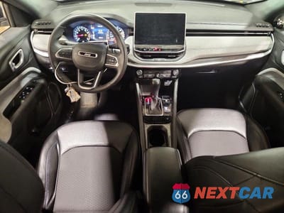 Zdjęcie 8 z 14 samochodu: 2023 JEEP COMPASS LATITUDE VIN:3C4NJDBNXPT561435 - miniatura