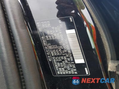 Zdjęcie 13 z 13 samochodu: 2019 VOLVO XC60 T5 VIN:LYV102RK5KB184765 - miniatura
