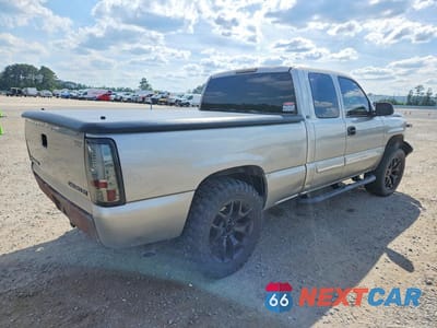 Trzecie zdjęcie samochodu z tyłu: 2003 CHEVROLET SILVERADO C1500 VIN:1GCEC19T23Z189329 - miniatura