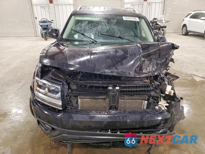 Piąte zdjęcie samochodu w środku: 2019 VOLKSWAGEN ATLAS SE VIN:1V2LR2CA1KC530142 - miniatura