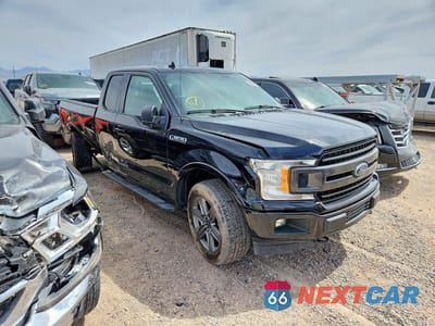 Czwarte zdjęcie samochodu z boku: 2020 FORD F150 SUPER CAB VIN:1FTFX1E53LFB85534 - miniatura