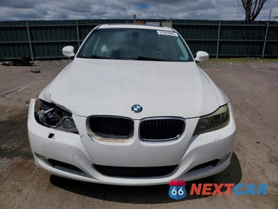 Piąte zdjęcie samochodu w środku: 2011 BMW 328 VIN:WBAPK7C52BF195525 - miniatura