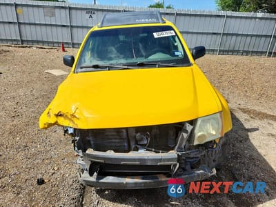 Piąte zdjęcie samochodu w środku: 2005 NISSAN XTERRA S VIN:5N1AN08U15C630138 - miniatura